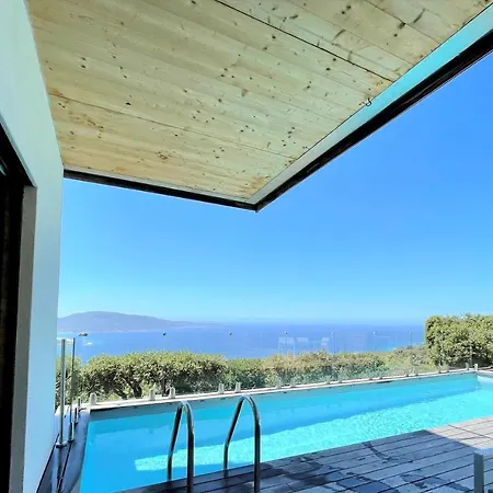 Vue Imprenable Avec Piscine Chauffee