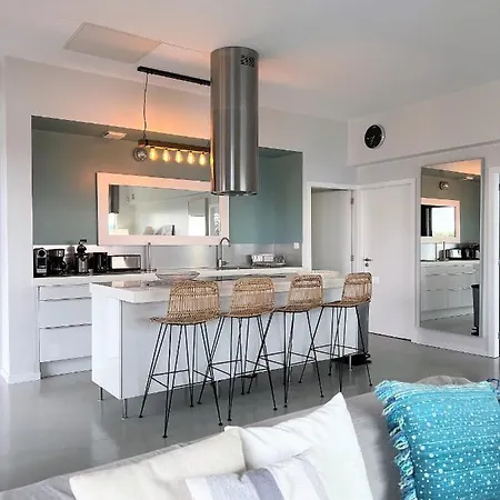 Vue Imprenable Avec Piscine Chauffee