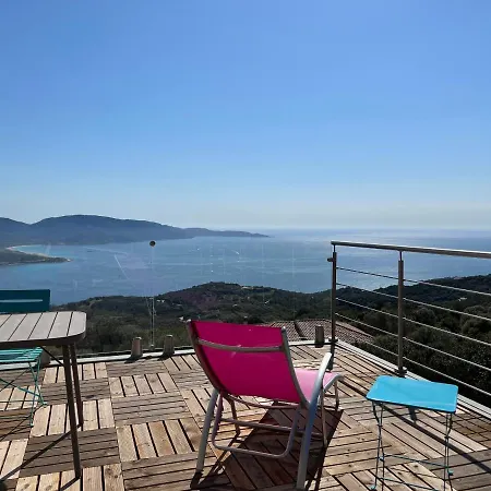 Vue Imprenable Avec Piscine Chauffee *